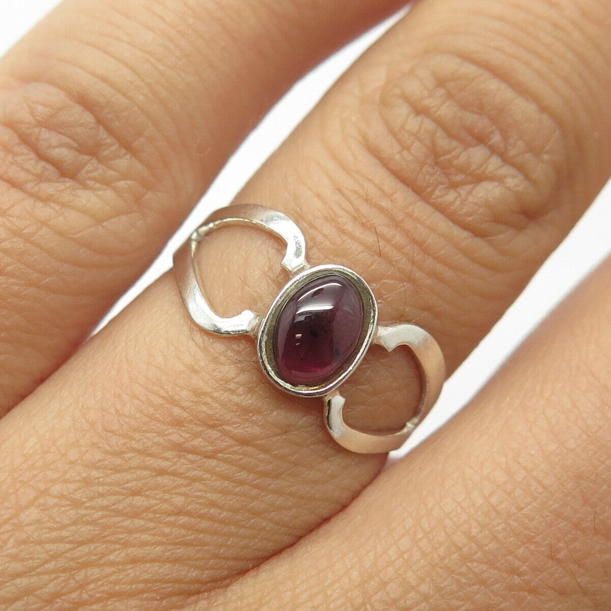 925 Sterling Silver Vintage Real Amethyst Gem Ring Size 6.25