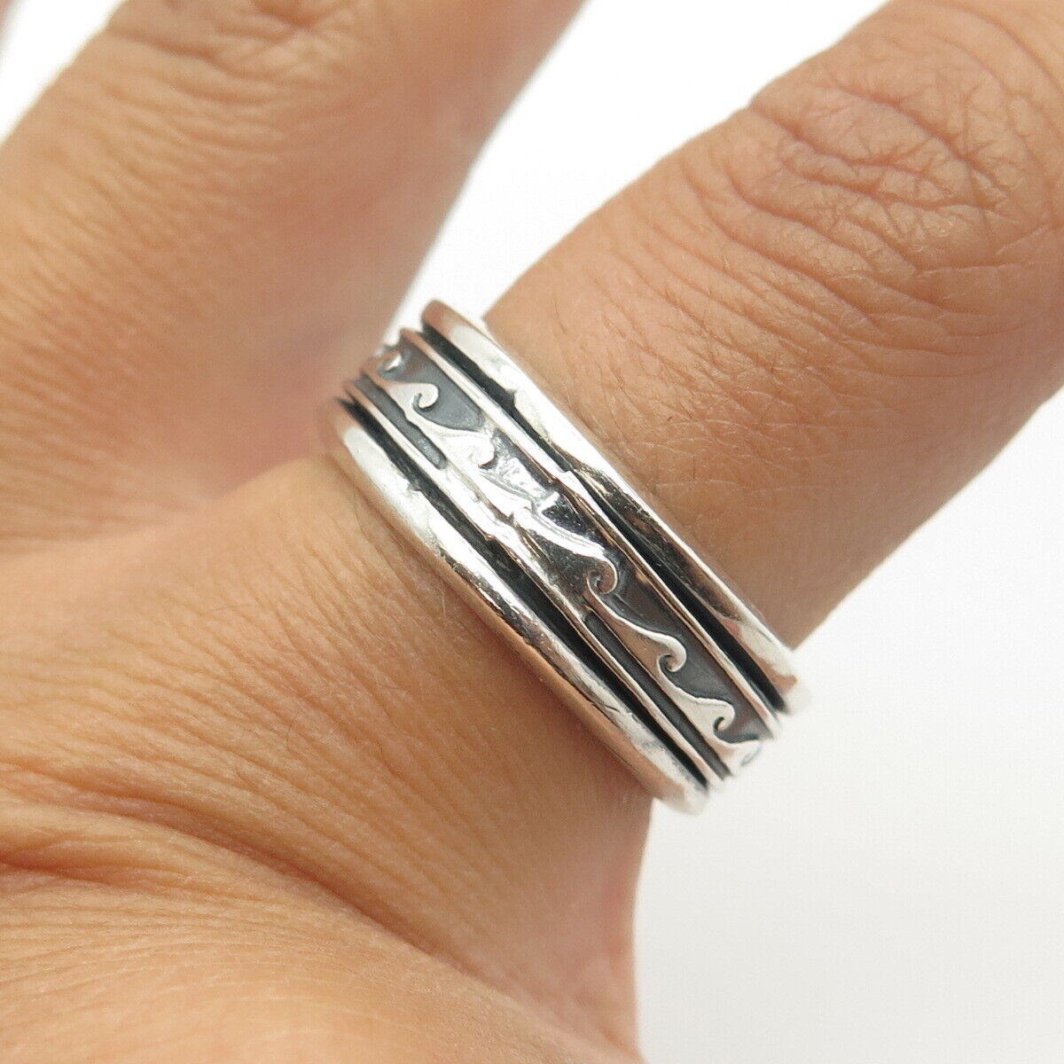 925 Sterling Silver Vintage Viking Wave Rotating Band Ring Size 8.5