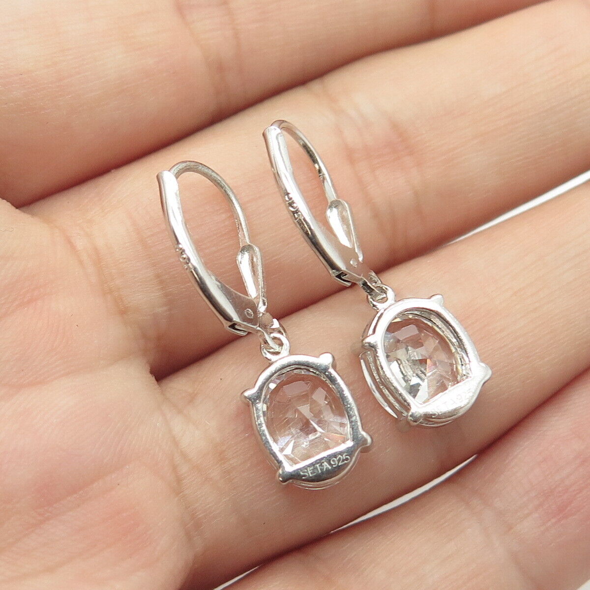 925 Sterling Silver Seta Oval-Cut Shaped C Z Dangling Earrings