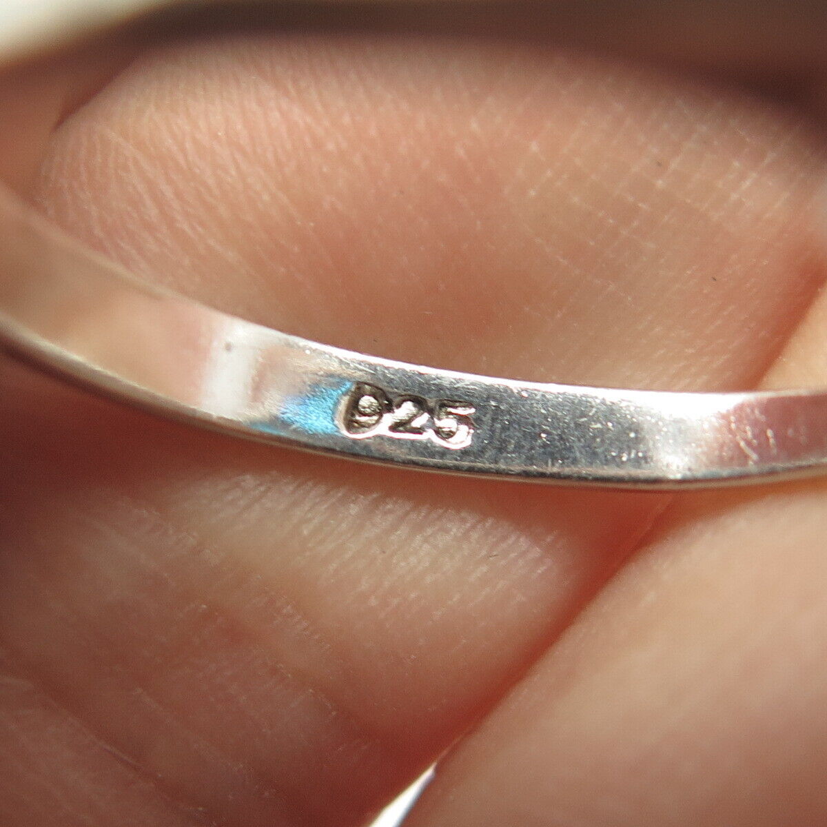 925 Sterling Silver Blue C Z Ring Size 9.5