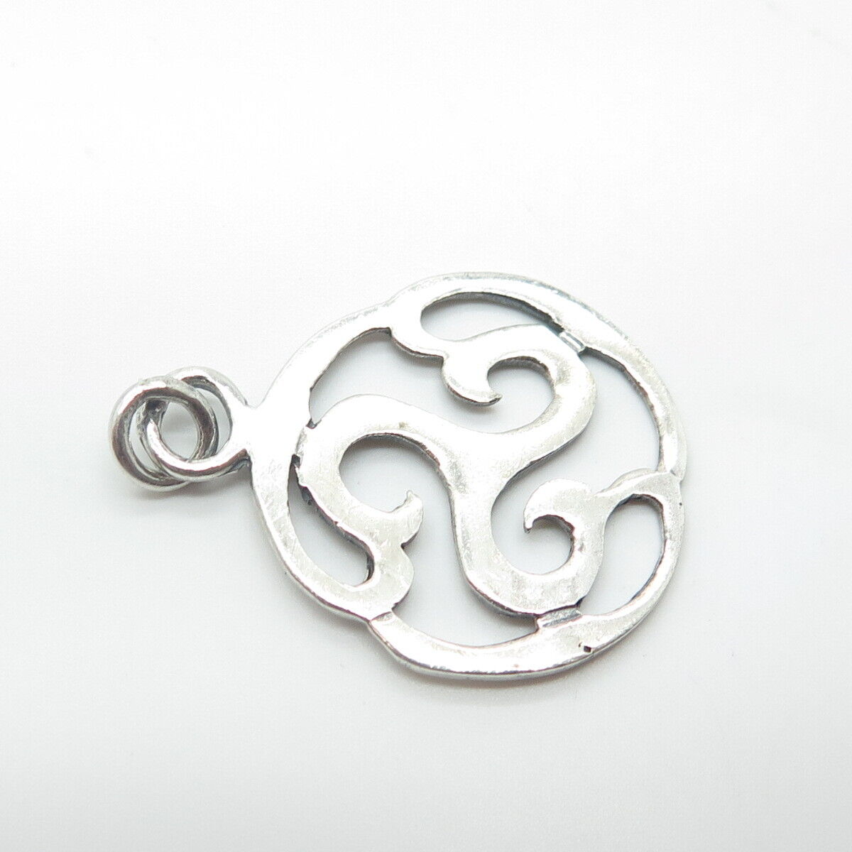 925 Sterling Silver Vintage Celtic Spiral Round Charm Pendant