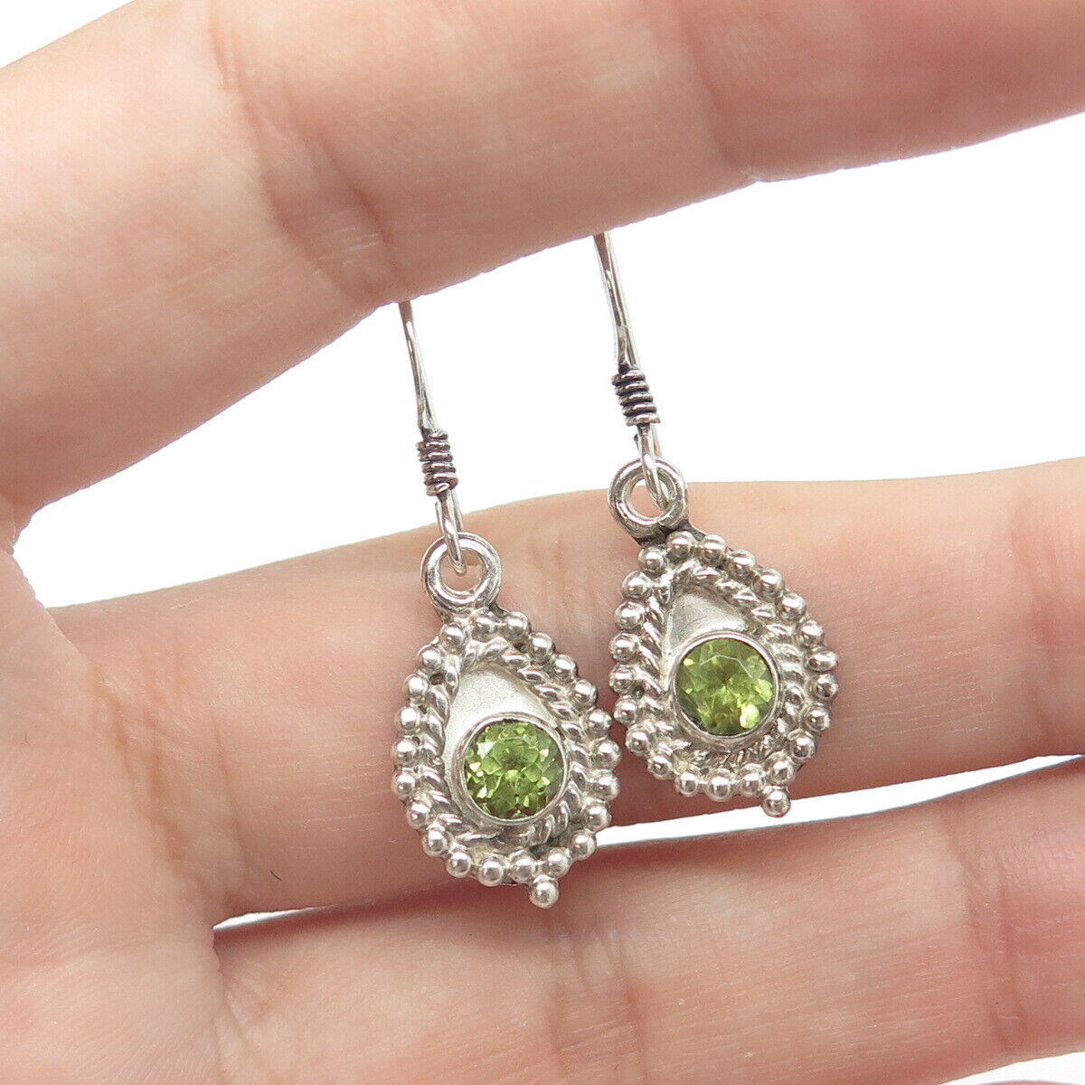 925 Sterling Silver Vintage Real Round-Cut Shaped Peridot Gem Drop Earrings