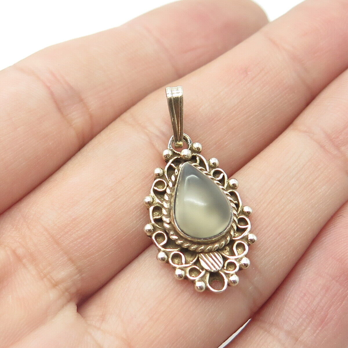 925 Sterling Silver GP Vintage Real Pear-Cut Shaped Clear Quartz Floral Pendant