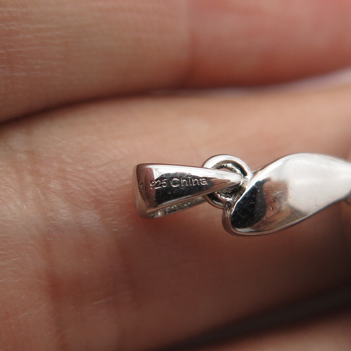 925 Sterling Silver Real Cabochon Black Onyx Gem Sea Turtle Pendant