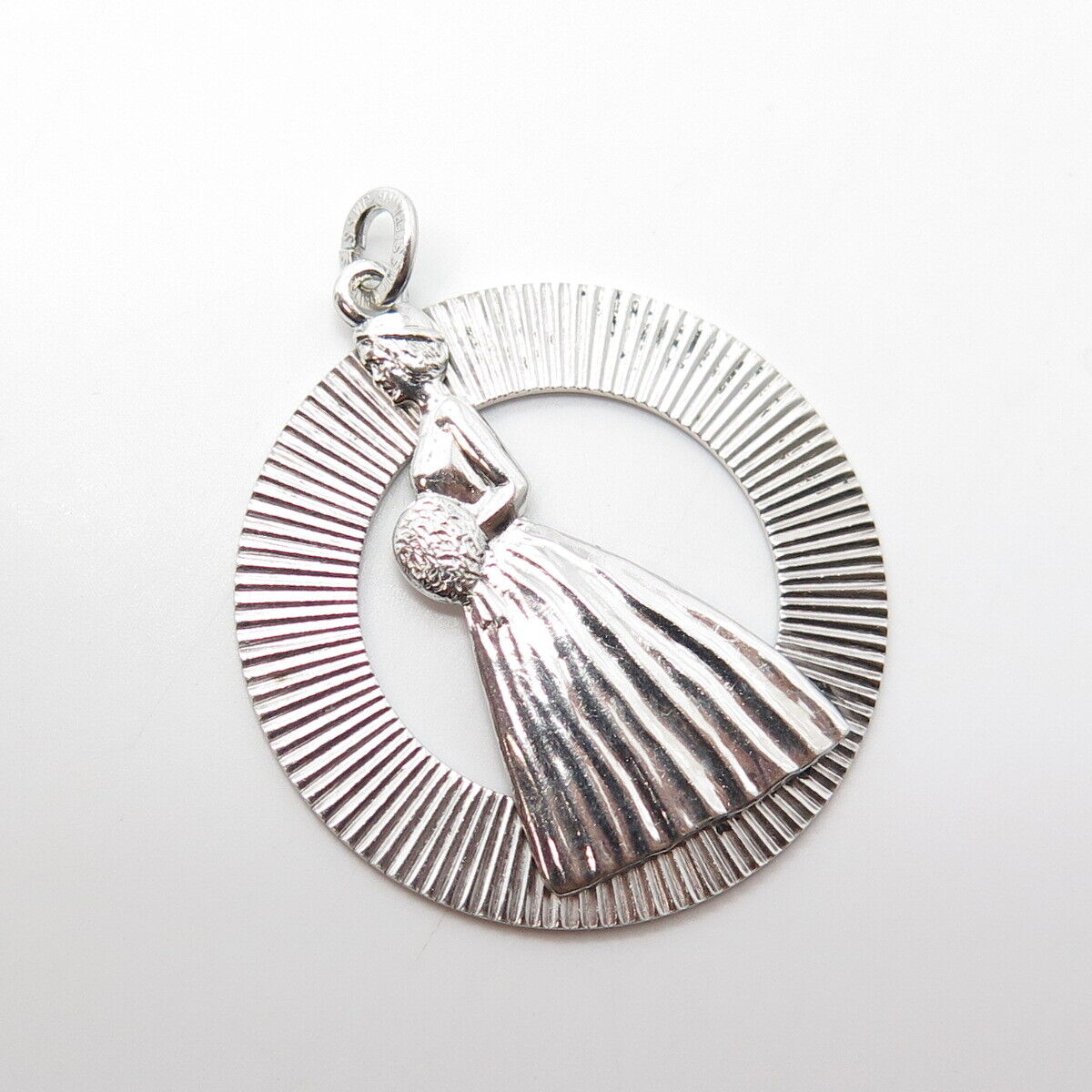 925 Sterling Silver Vintage Wedding Bride Round Ribbed Pendant