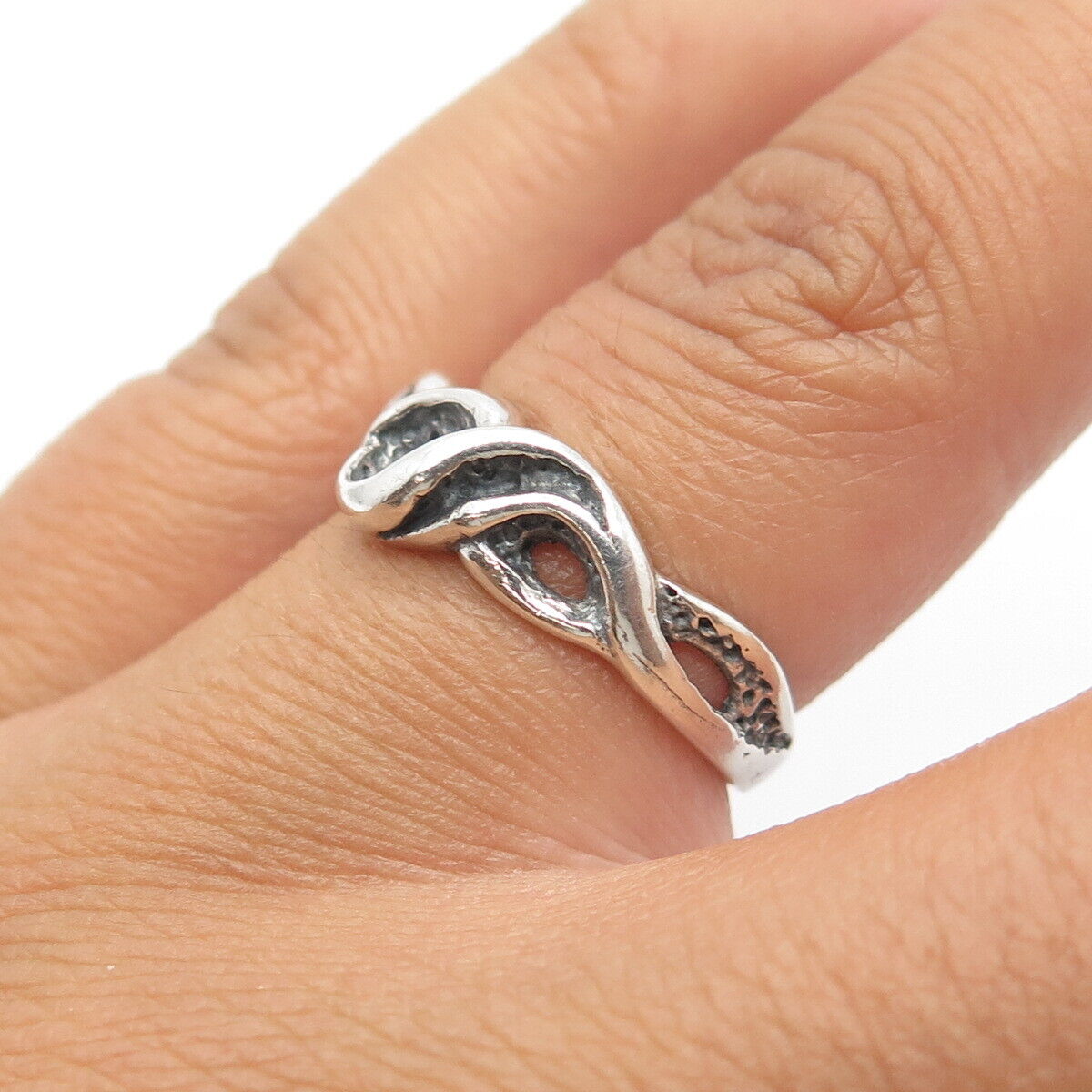 925 Sterling Silver Vintage Modernist Ring Size 5.75