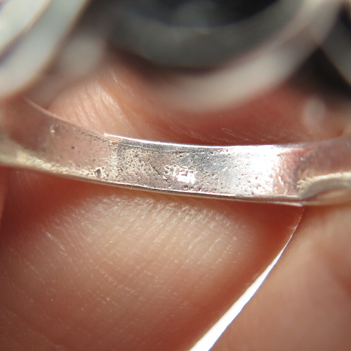 925 Sterling Silver Vintage Modernist Ring Size 5.75