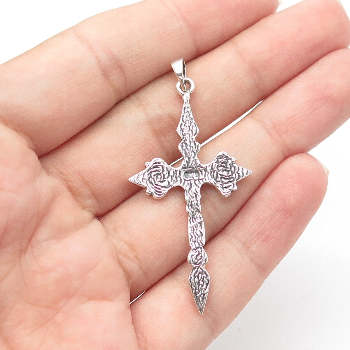 925 Sterling Silver Vintage Swirl Scroll Religious Cross Pendant