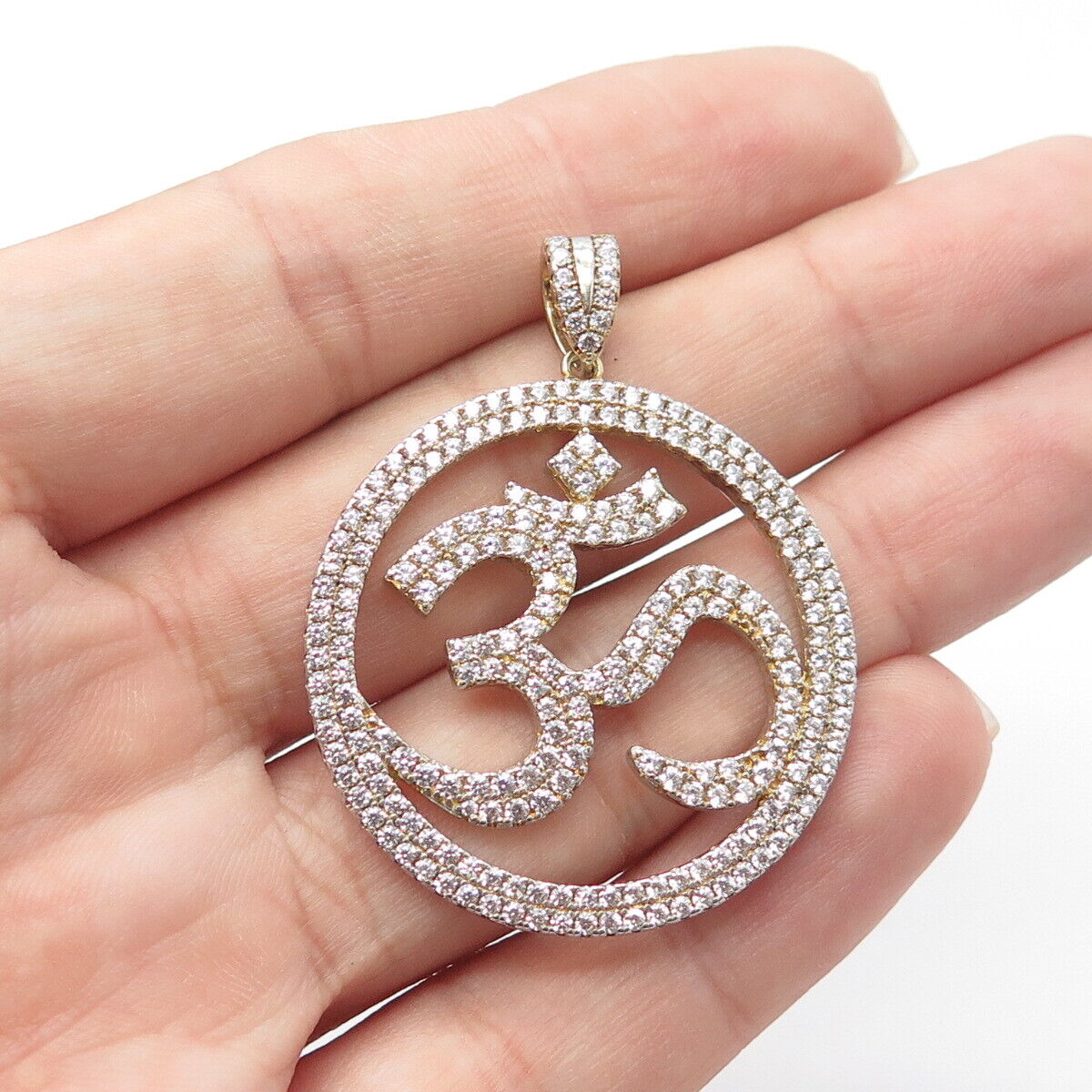 925 Sterling Silver Gold Plated White C Z Hindu "OM" Mantra Round Medal Pendant