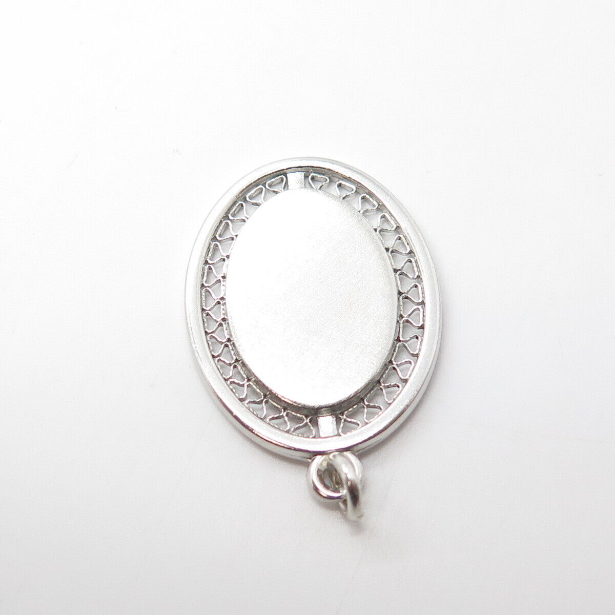 925 Sterling Silver Vintage Oval Charm Pendant