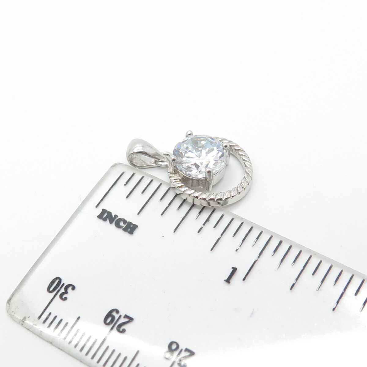 925 Sterling Silver Round-Cut Shaped C Z Pendant