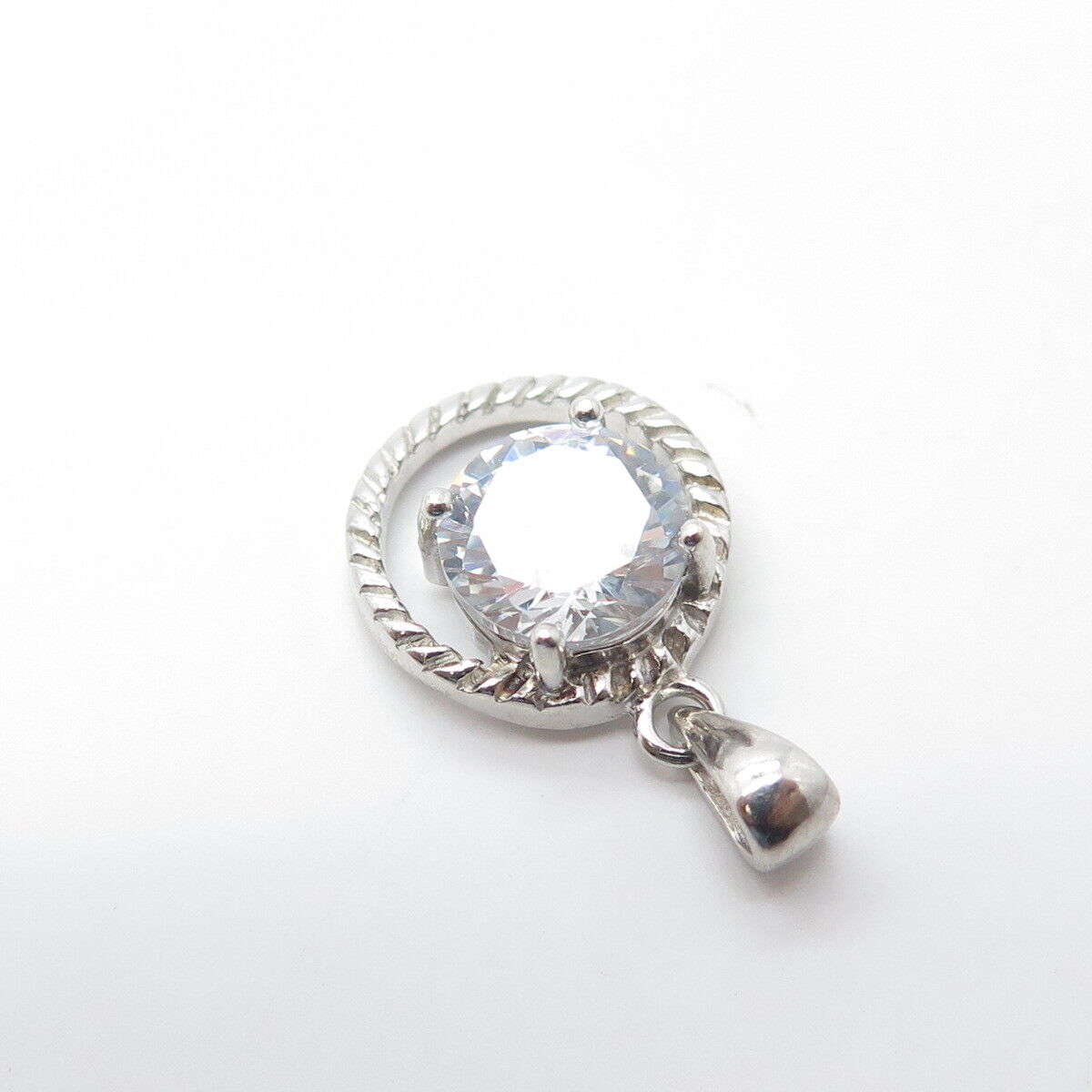 925 Sterling Silver Round-Cut Shaped C Z Pendant