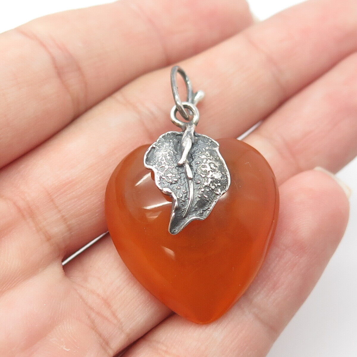 925 Sterling Silver Vintage Bekalite Heart & Leaf Pendant