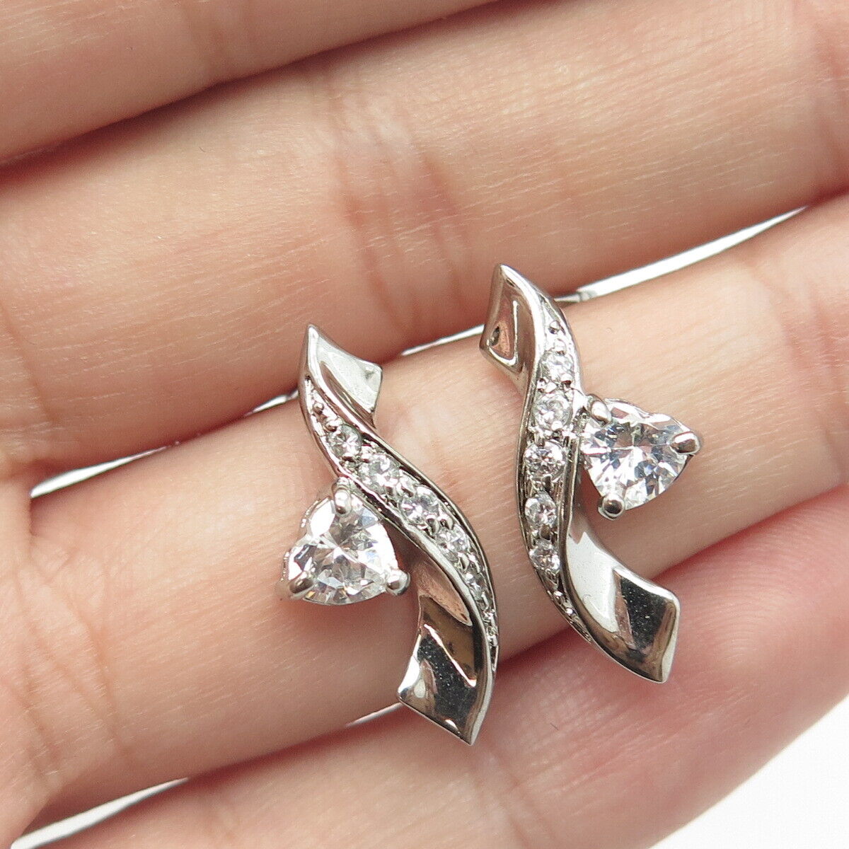 925 Sterling Silver Heart-Cut Shaped C Z Journey Earrings