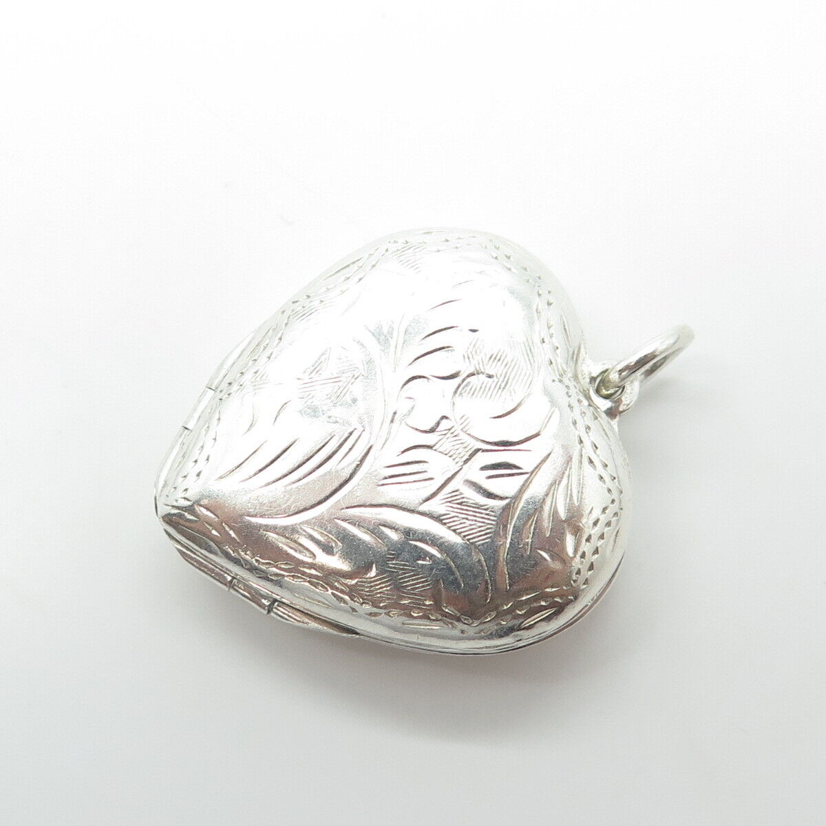 925 Sterling Silver Vintage Engraved Heart Locket Pendant