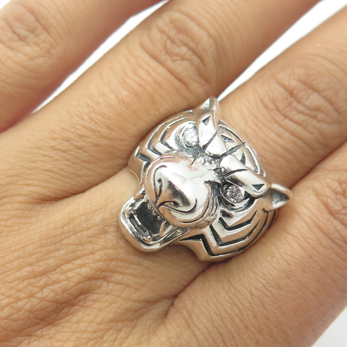 925 Sterling Silver Vintage C Z Tiger Ring Size 9