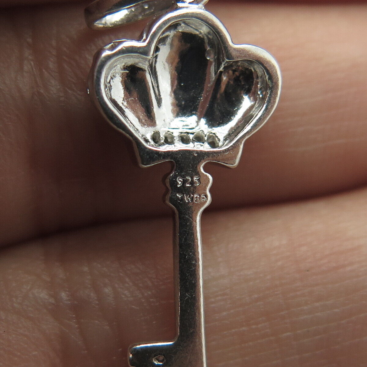 JANE SEYMOUR 925 Sterling Silver Real Round-Cut Diamond Crown Key Pendant