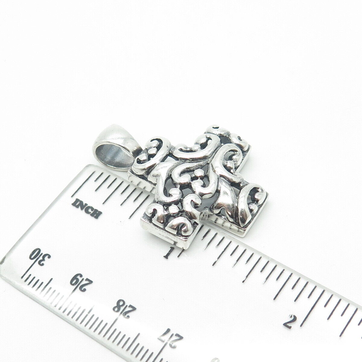 925 Sterling Silver Vintage Ornate Cross Pendant