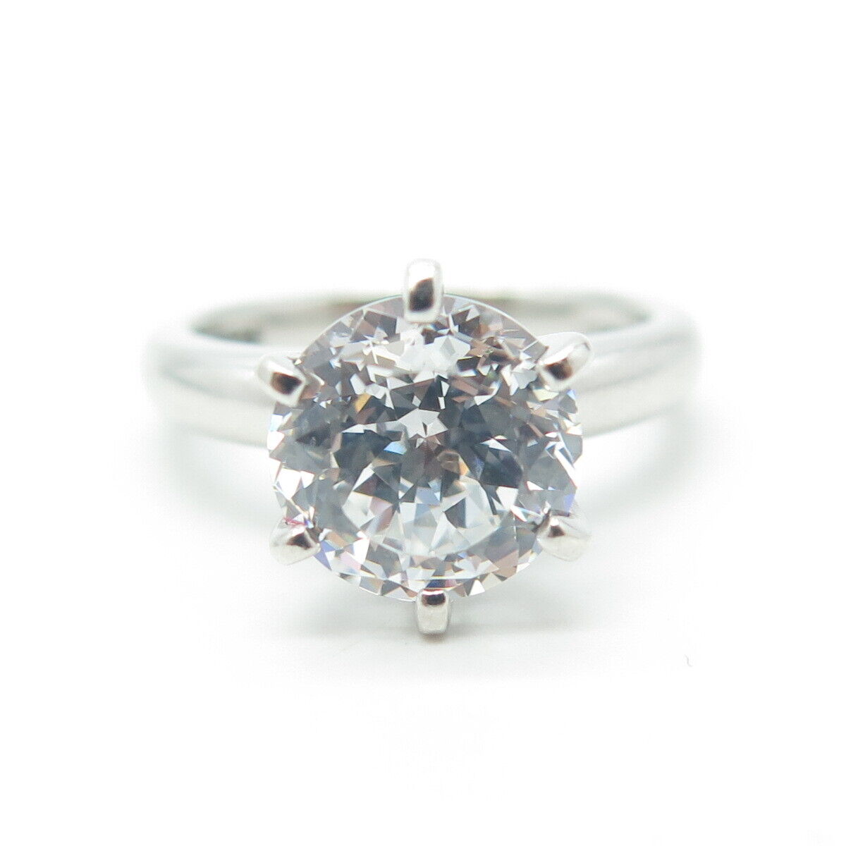 925 Sterling Silver Full Round-Cut White C Z Engagement Ring Size 6