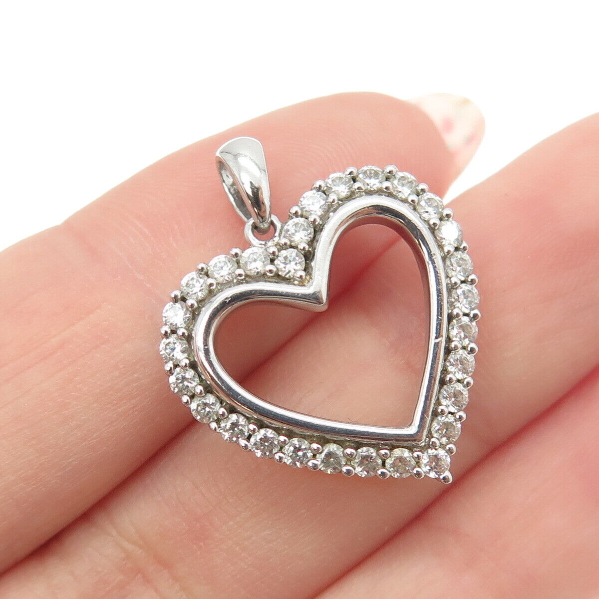 JH YOUNG 925 Sterling Silver Round-Cut C Z Heart Pendant