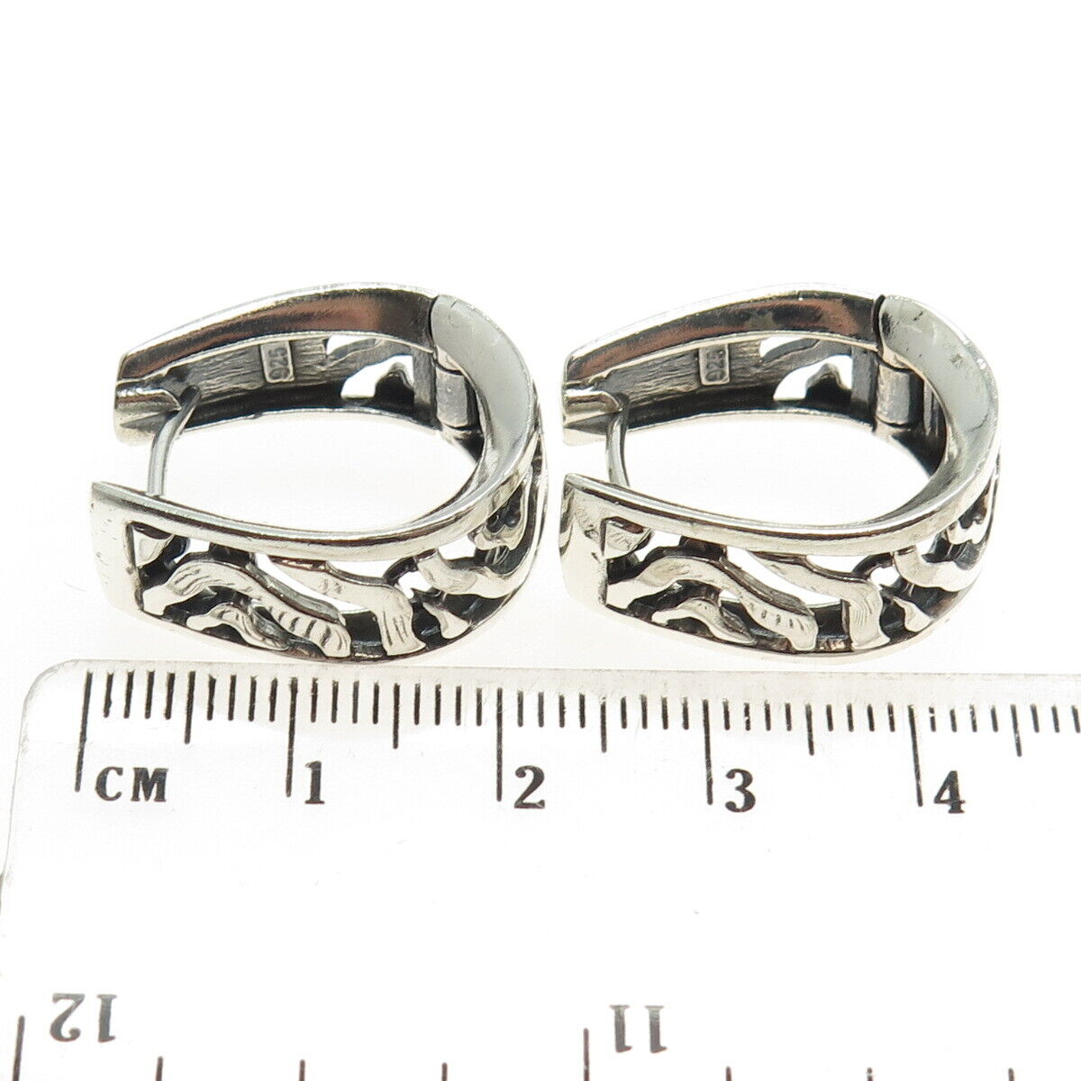 925 Sterling Silver Vintage Zebra Pattern Huggie Earrings