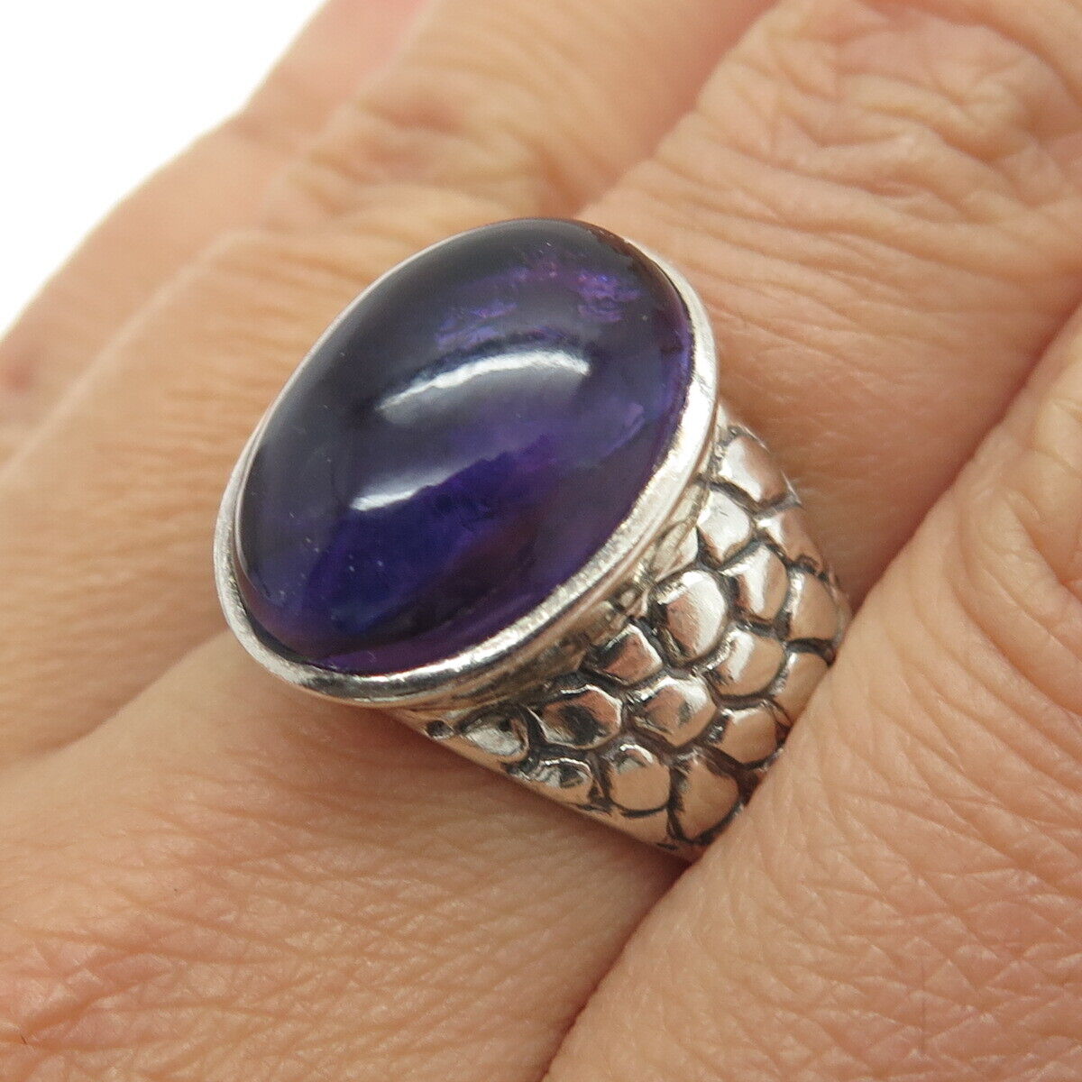 925 Sterling Silver Vintage Real Cabochon Amethyst Dragon Skin Ring Size 7.75