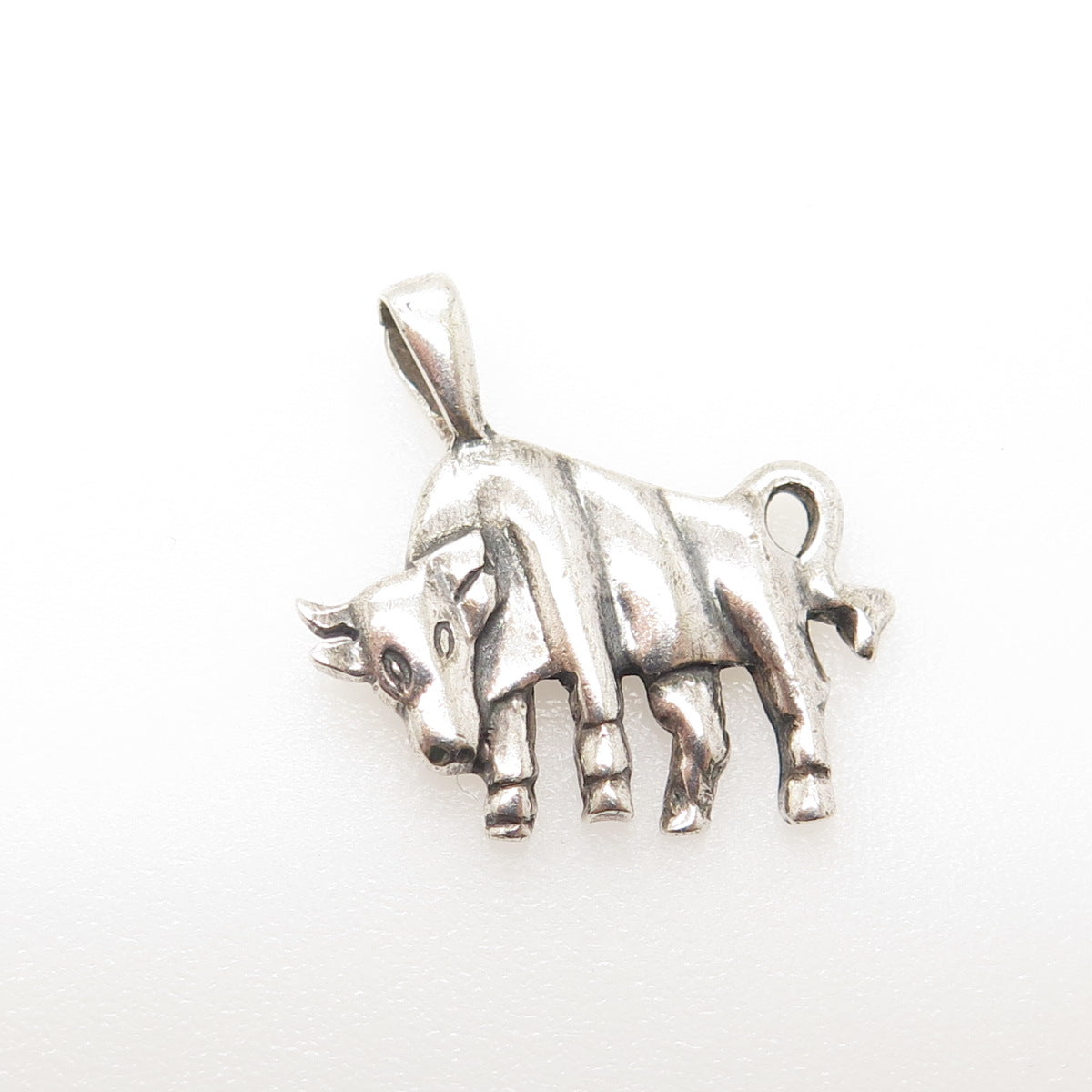 925 Sterling Silver Vintage Taurus Zodiac Sign Pendant