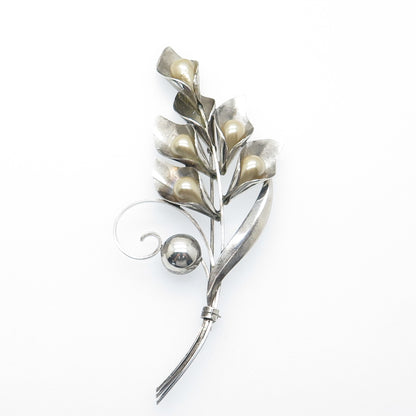 TRUART Sterling Silver Vintage Faux Pearl Calla Lily Flower Oxidized Pin Brooch