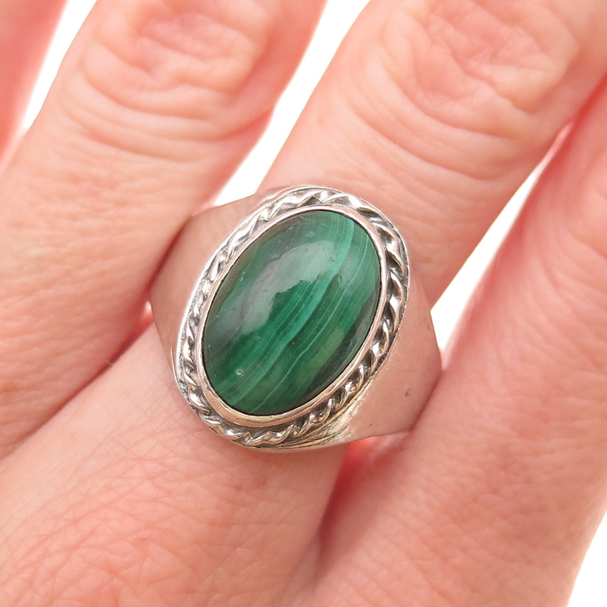 Old Pawn Sterling Silver Vintage Southwestern Malachite Tribal Ring Size 10.5