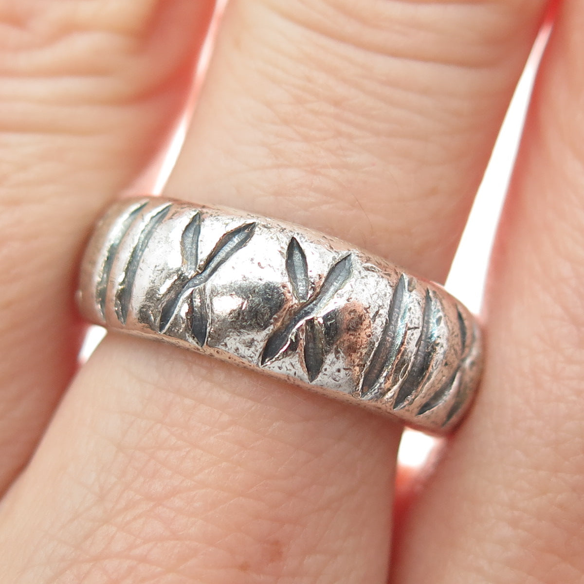 925 Sterling Silver Vintage Mexico XXII Oxidized Band Ring Size 7.25