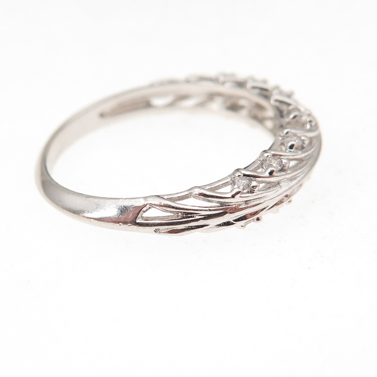 Jeulia 925 Sterling Silver Round-Cut C Z Ring Size 8