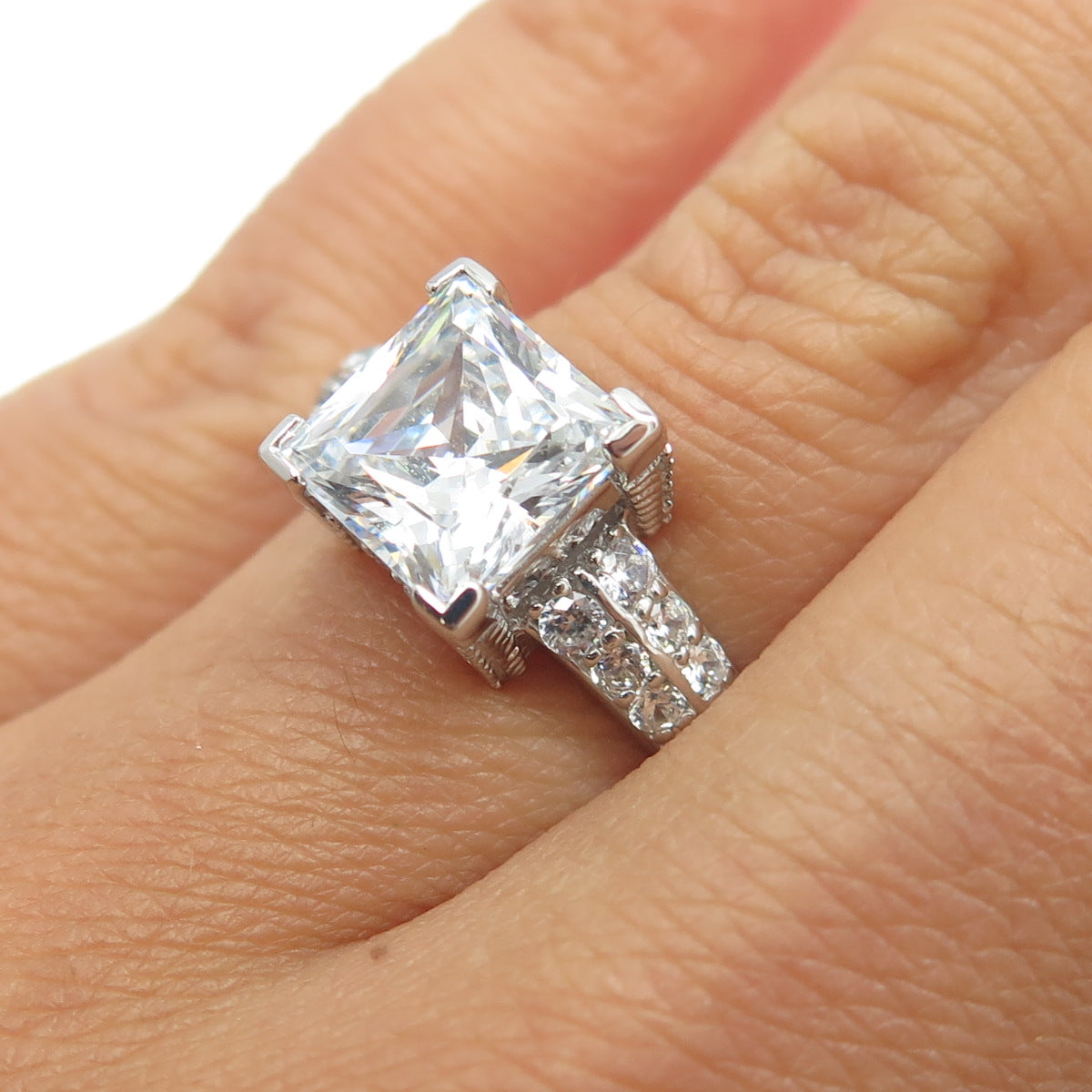 925 Sterling Silver Princess & Round-Cut C Z Engagement Ring Size 7