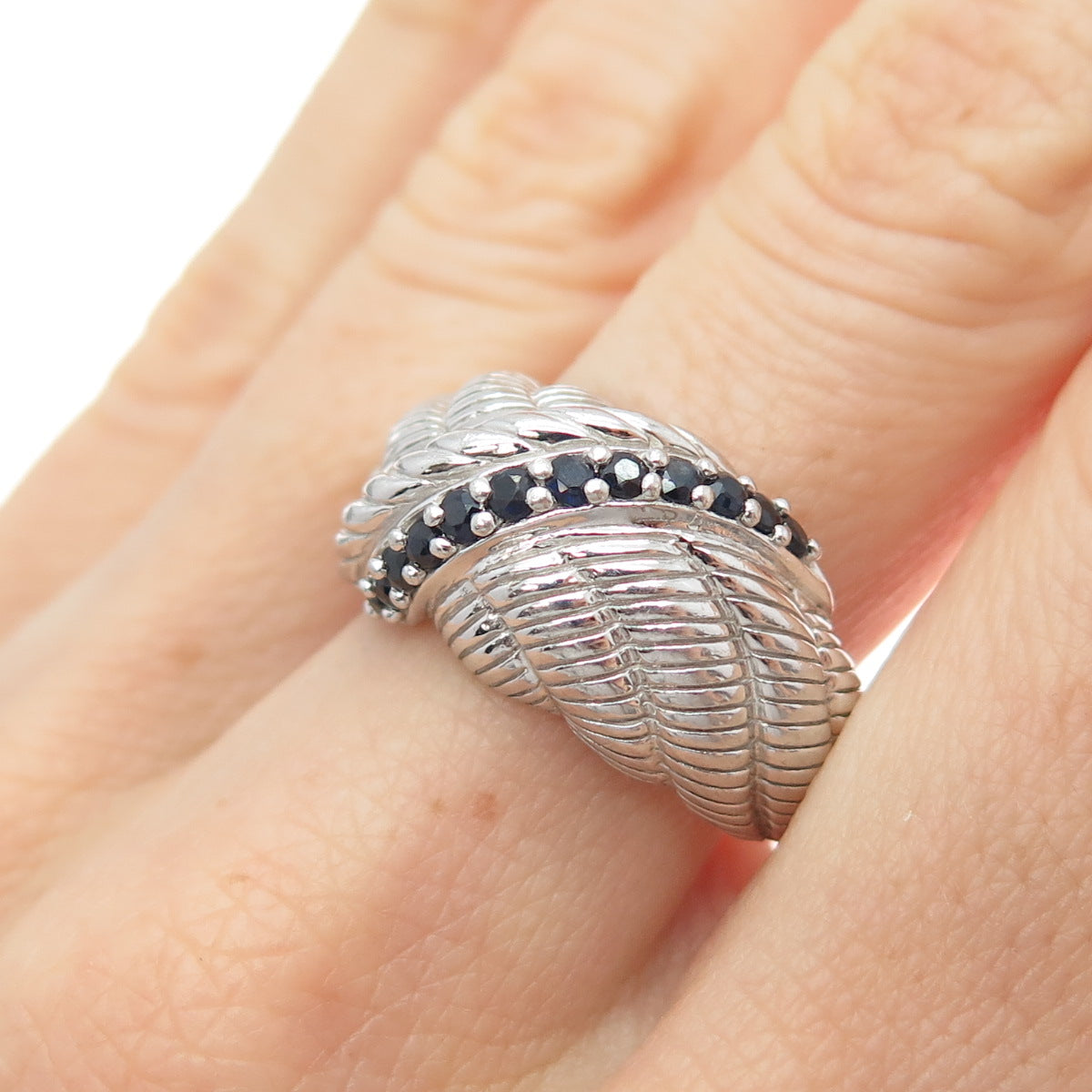 JUDITH RIPKA 925 Sterling Silver Real Round-Cut Sapphire Roped Ring Size 10.25