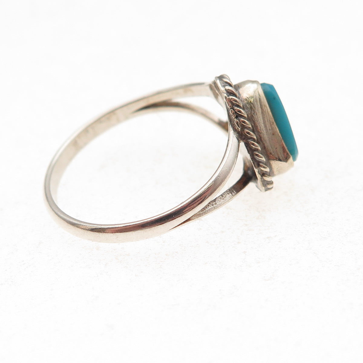 Old Pawn 925 Sterling Silver Vintage Southwestern Turquoise Ring Size 6.75