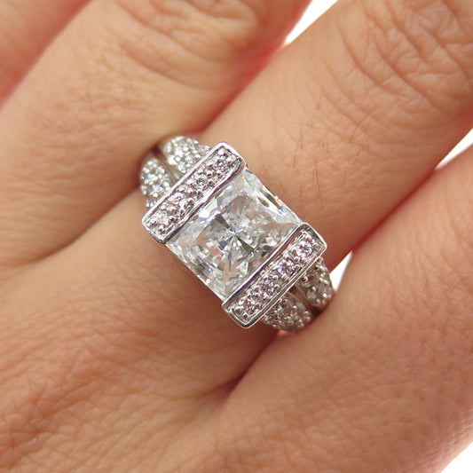 MEDA 925 Sterling Silver Radiant & Round-Cut C Z Engagement Ring Size 8