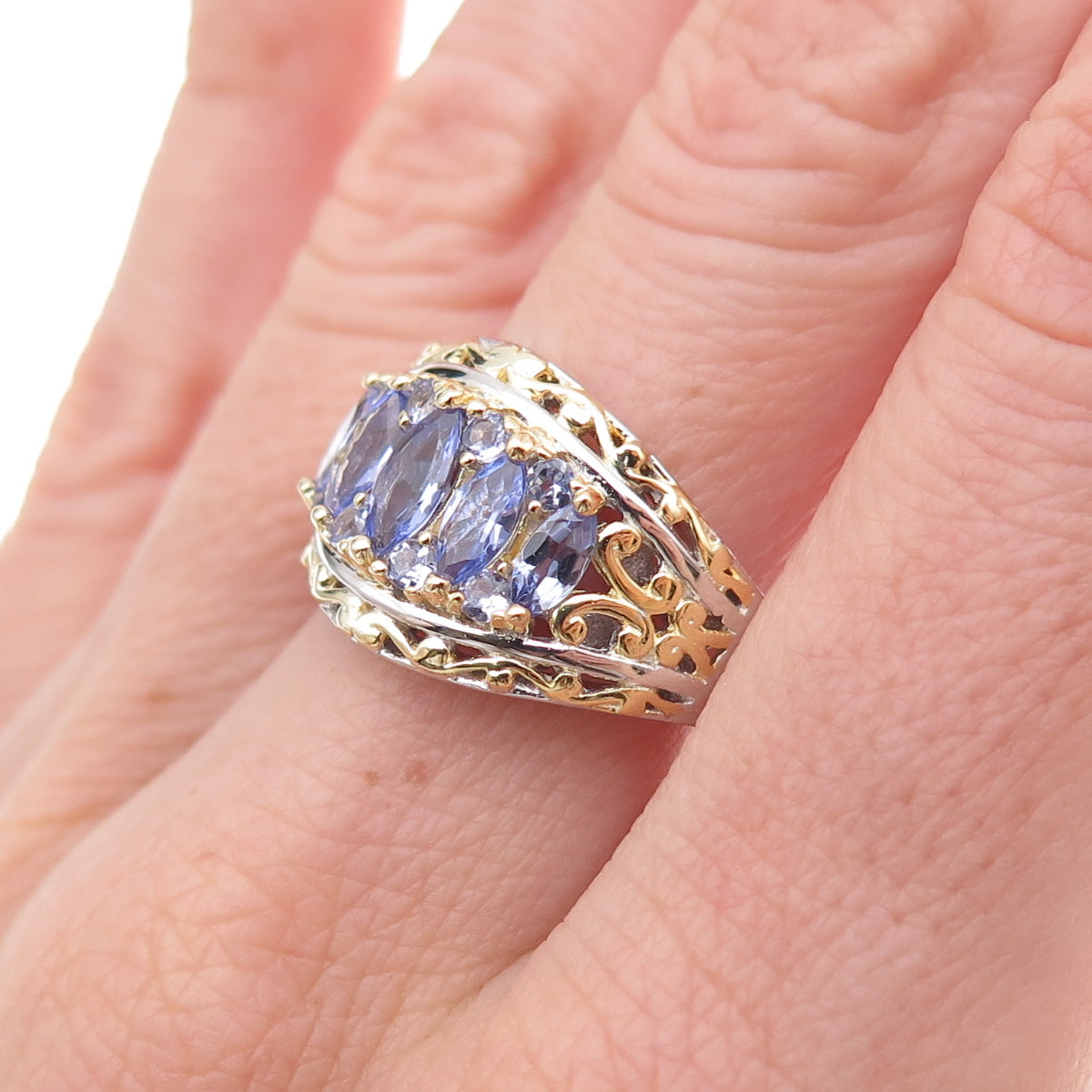 925 Sterling Silver 2-Tone Real Oval & Round-Cut Tanzanite Ring Size 8.25