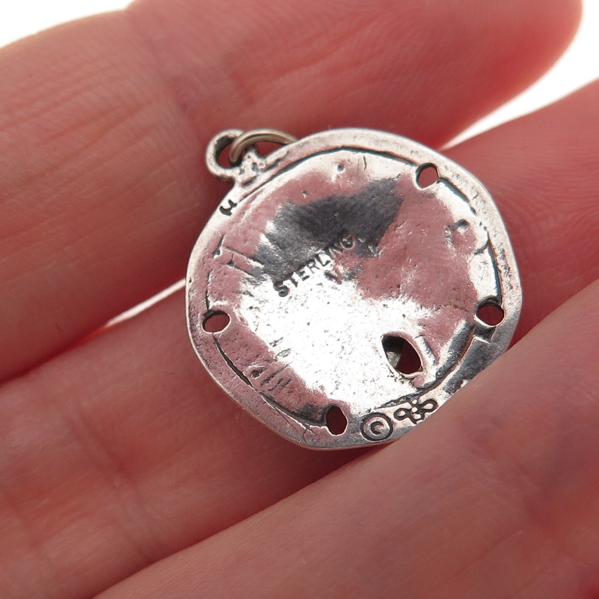 Shube 925 Sterling Silver Vintage Virginia State Sand Dollar Oxidized Pendant