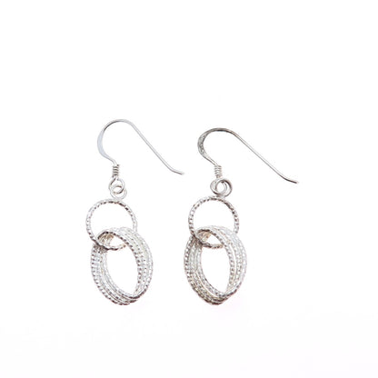 925 Sterling Silver Vintage Interlocked Oval Link Dangle Earrings