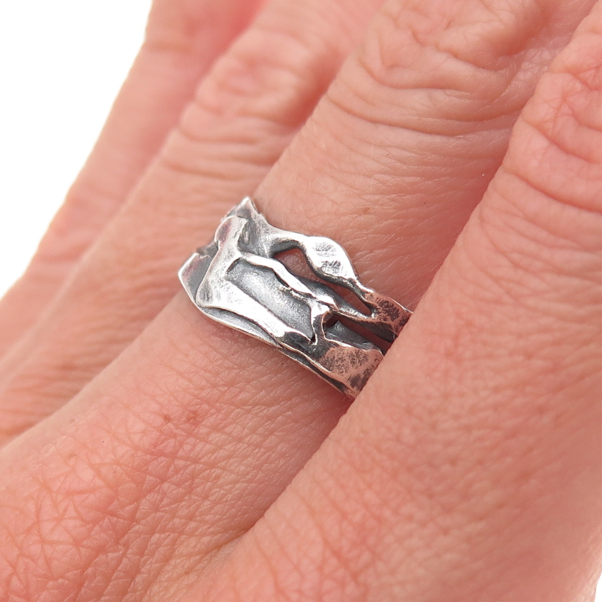 925 Sterling Silver Vintage Modernist Oxidized Band Ring Size 7.5