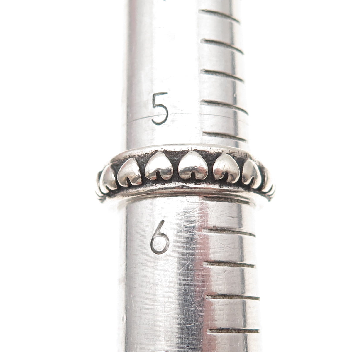 925 Sterling Silver Vintage Eternity Hearts Oxidized Band Ring Size 5.75