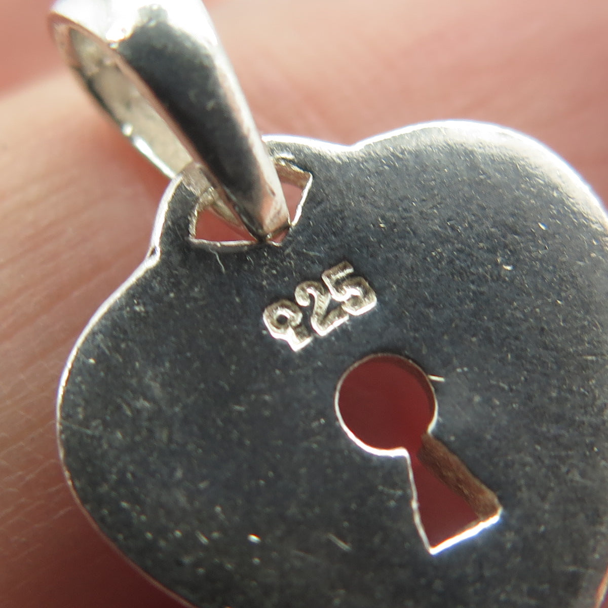 925 Sterling Silver Vintage Heart Lock Pendant