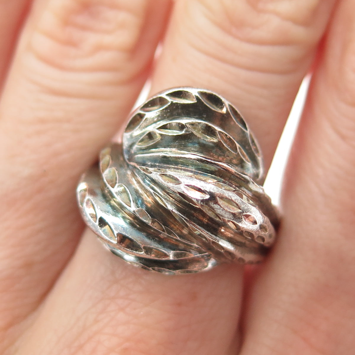 CHAPAL ZENRAY 925 Sterling Silver Vintage Modernist Ribbed Oxidized Ring Size 8