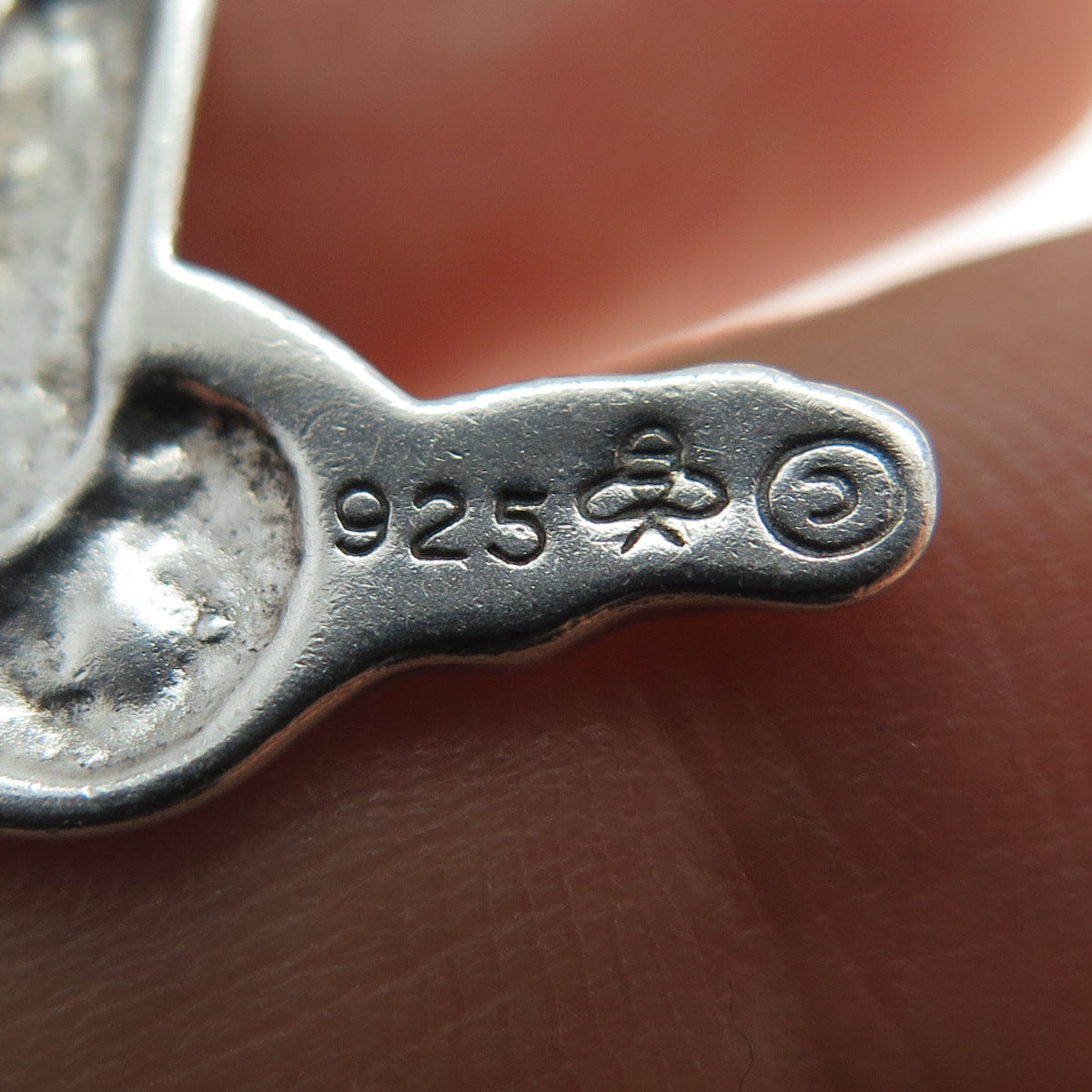 SHUBE 925 Sterling Silver Vintage Hair Dryer Oxidized Minimalist Charm Pendant