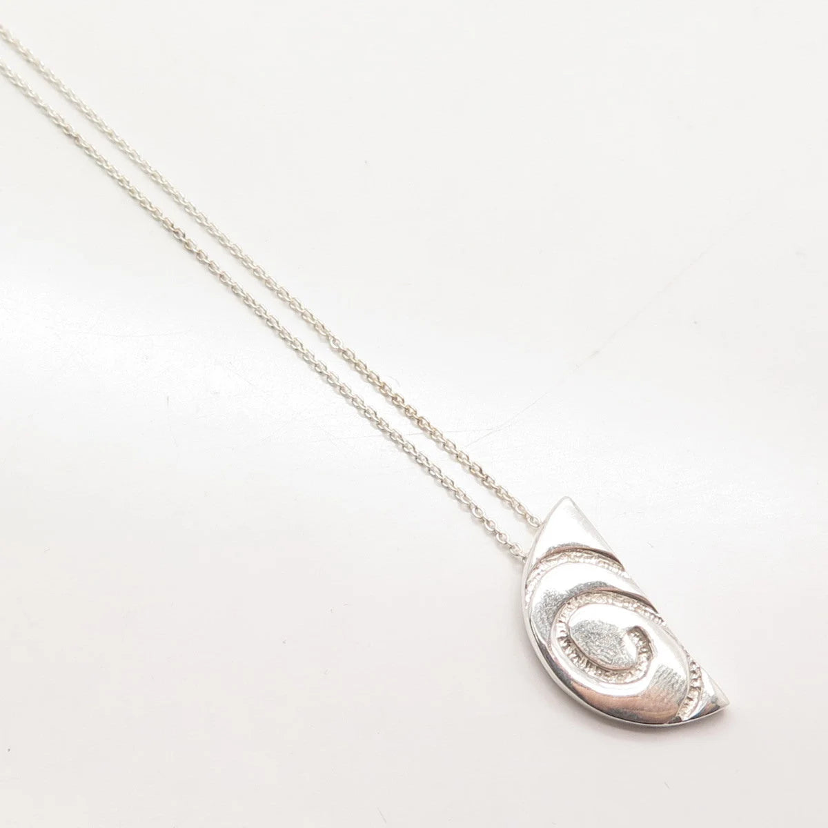 925 Sterling Silver Vintage Italy Abstract Pendant Rolo Chain Necklace 16"
