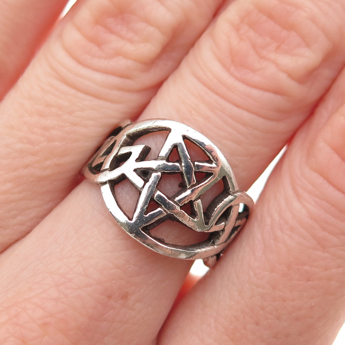 925 Sterling Silver Vintage Pentagram Celtic Knot Oxidized Ring Size 6.5