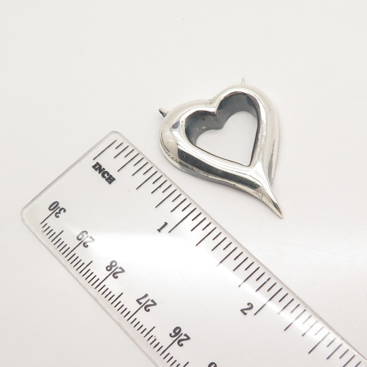 925 Sterling Silver Vintage Open Heart Necklace Central Part