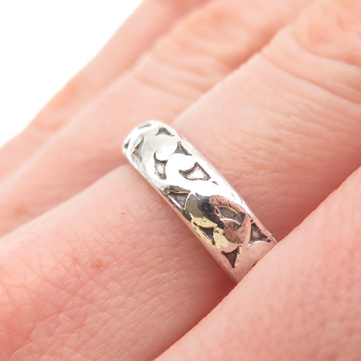 LOIS HILL 925 Sterling Silver Vintage Signature Scroll Band Ring Size 7.5