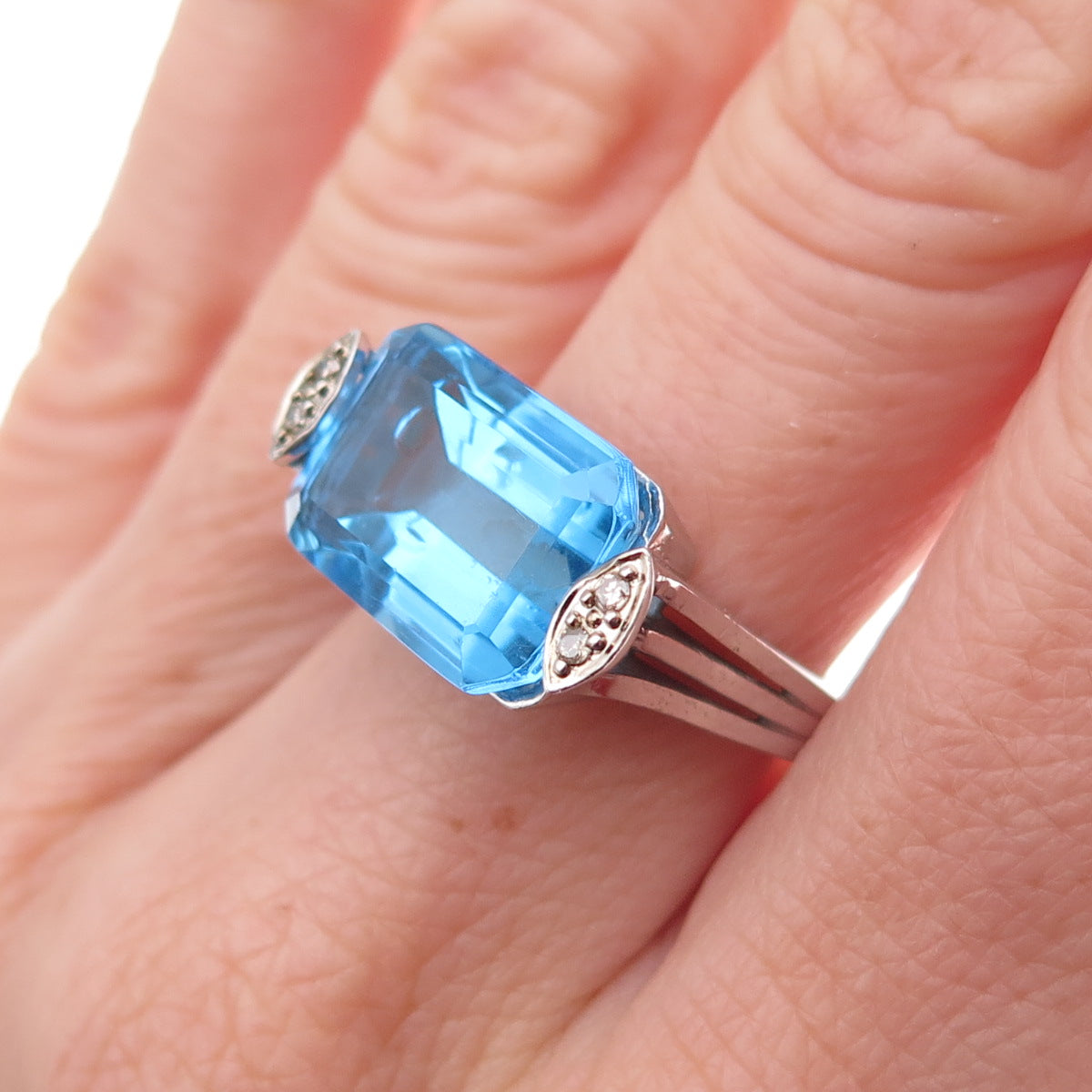 925 Sterling Silver 2-Tone Mexico Real Diamond & Blue Topaz Ring Size 7