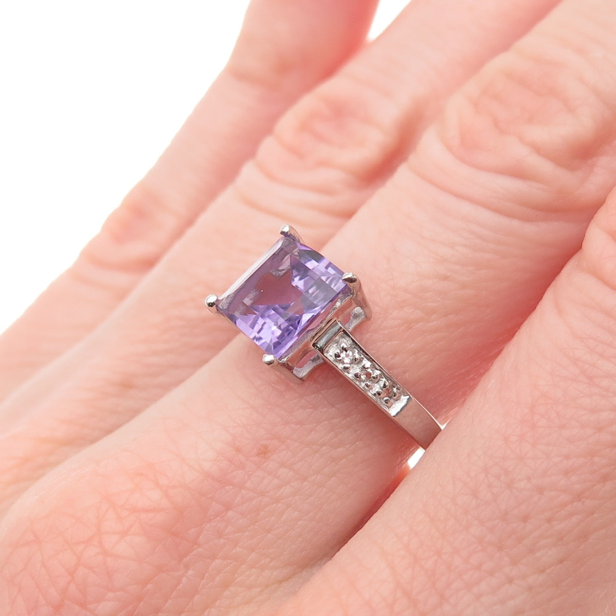 925 Sterling Silver Real Amethyst & White Topaz Ring Size 7