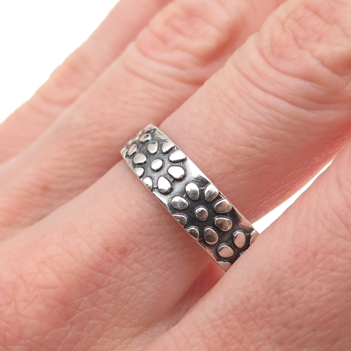 925 Sterling Silver Vintage Mexico Flower Oxidized Band Ring Size 11.75